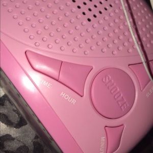 Hello Kitty Radio + Alarm
